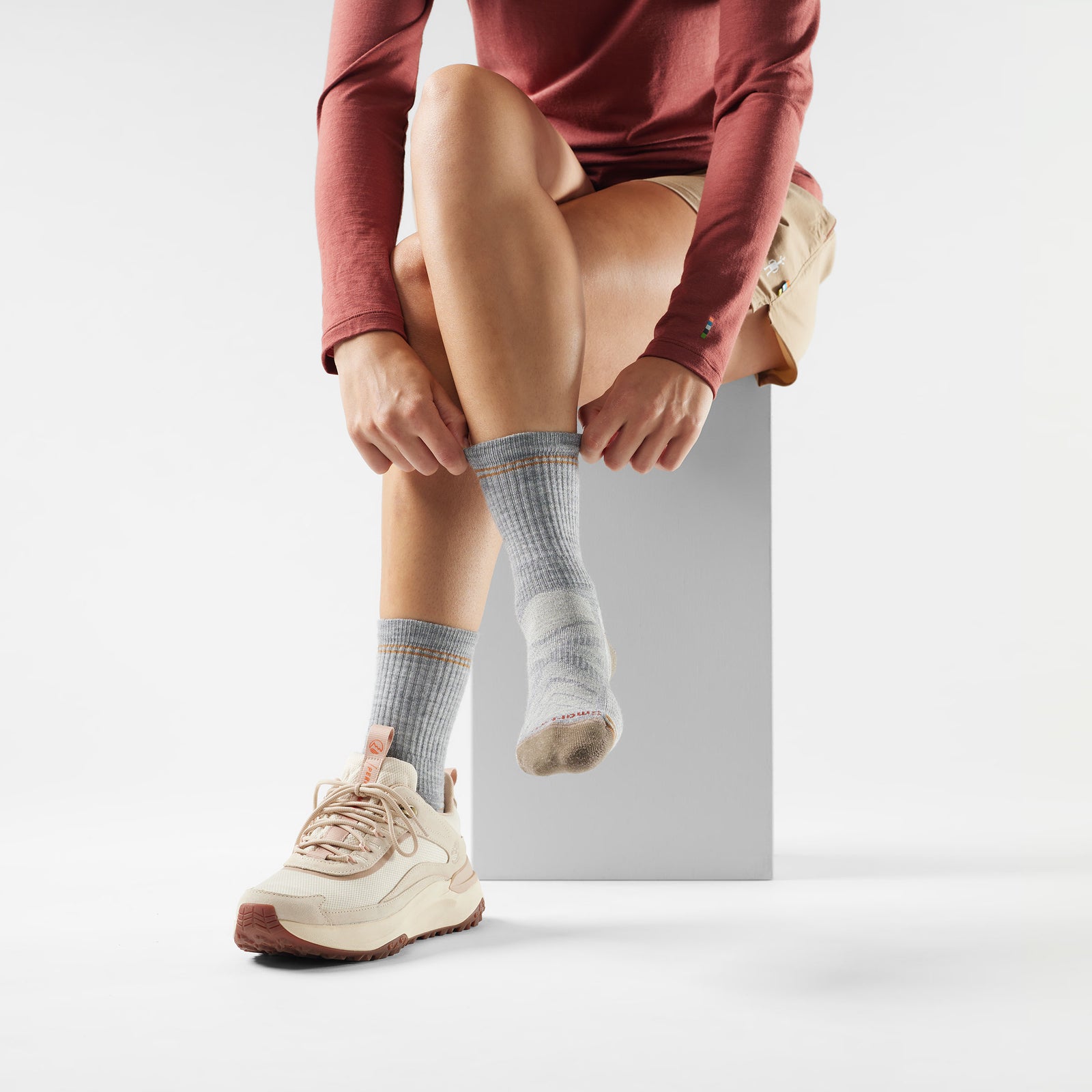 Women's Hike Crew Socks Light Gray-White - ver - 2