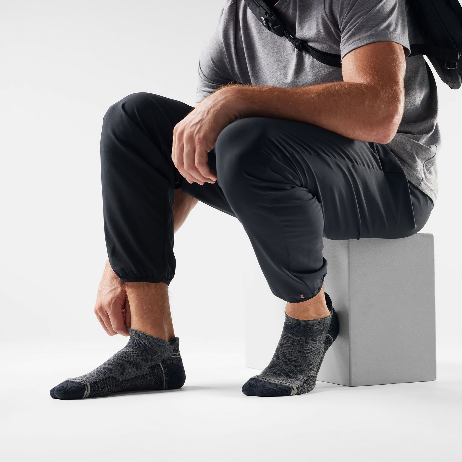 Hike Low Ankle Socks Medium Gray - ver - 2
