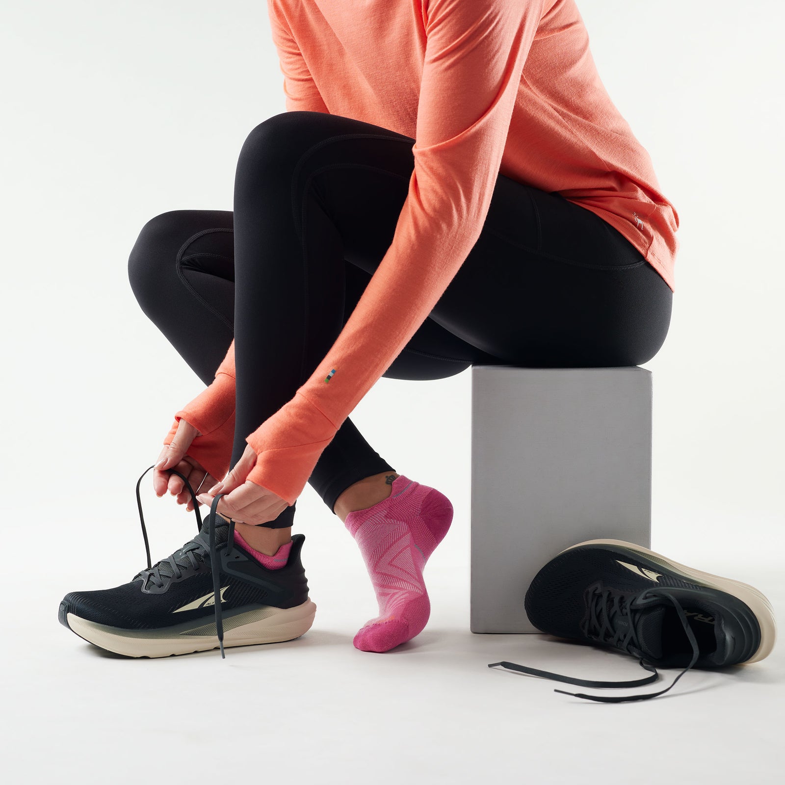 Women's Run Low Ankle Socks Garden Pink - ver - 2