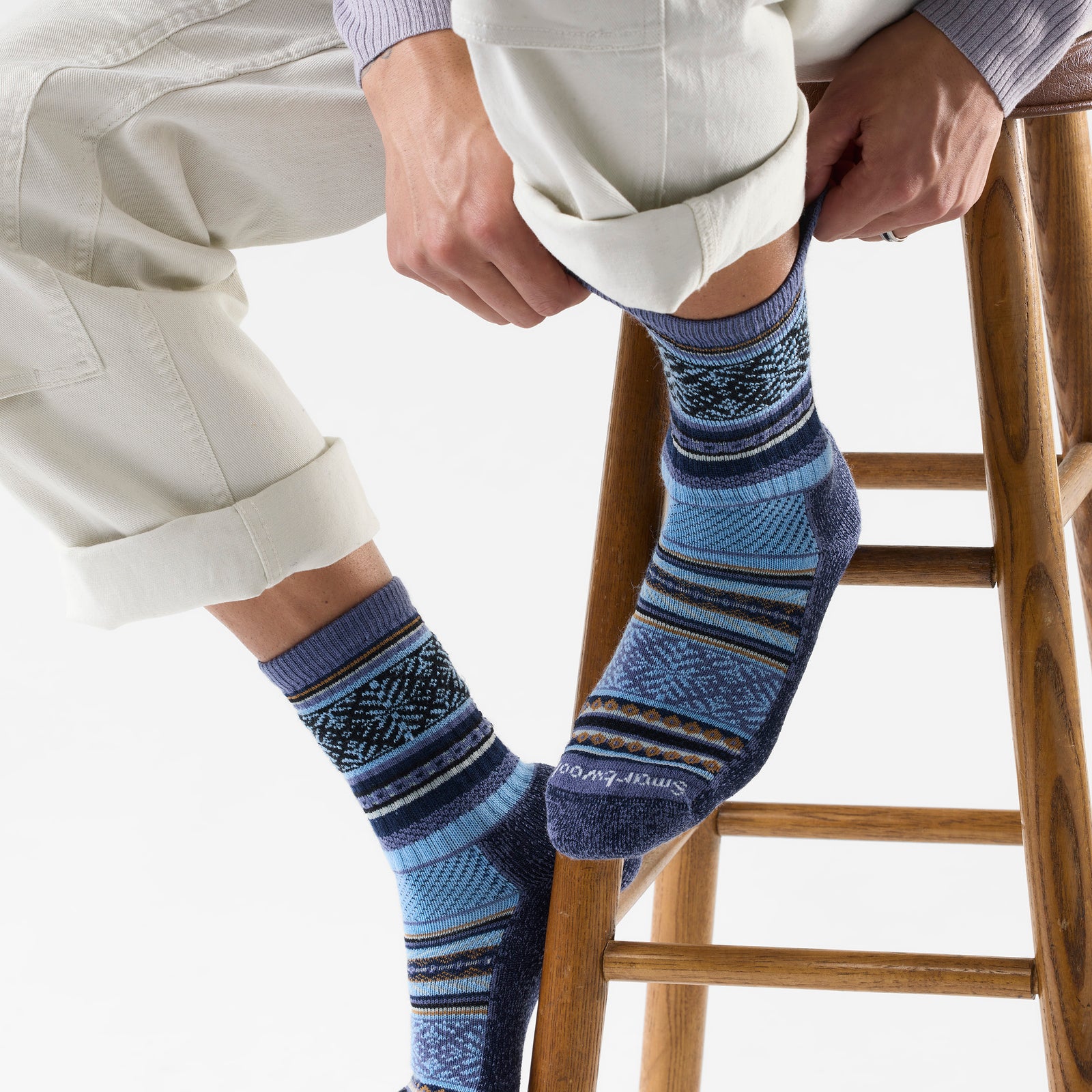 Everyday Cozy Fair Isle Sweater Crew Socks Nightfall Blue - ver - 2