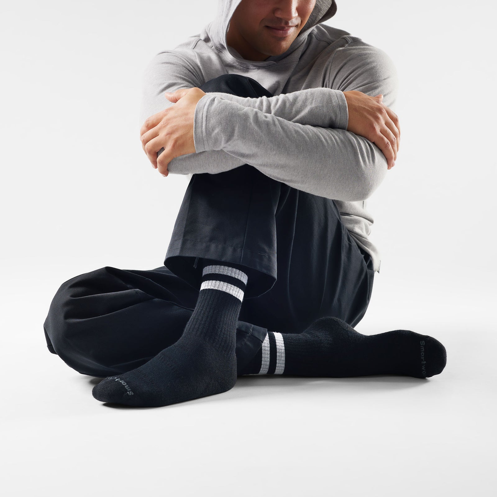 Everyday Athletic Striped Crew Socks Black - ver - 2