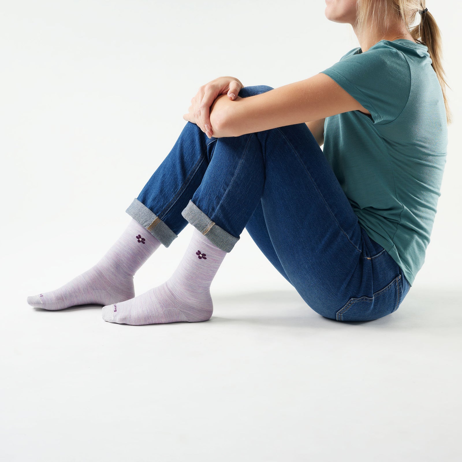 Women's Everyday Groovy Bloom Crew Socks Purple Eclipse - ver - 2