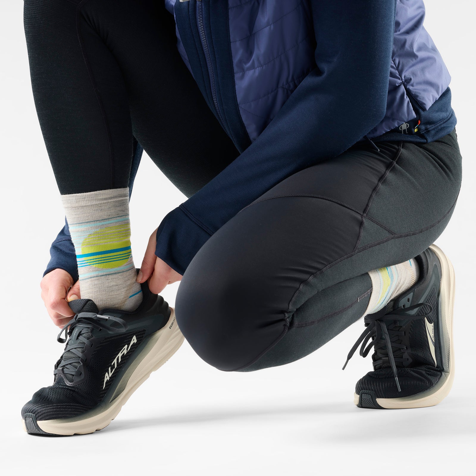Run Cold Weather Targeted Cushion Glow Track Crew-Damensocken  - ansehen - 2