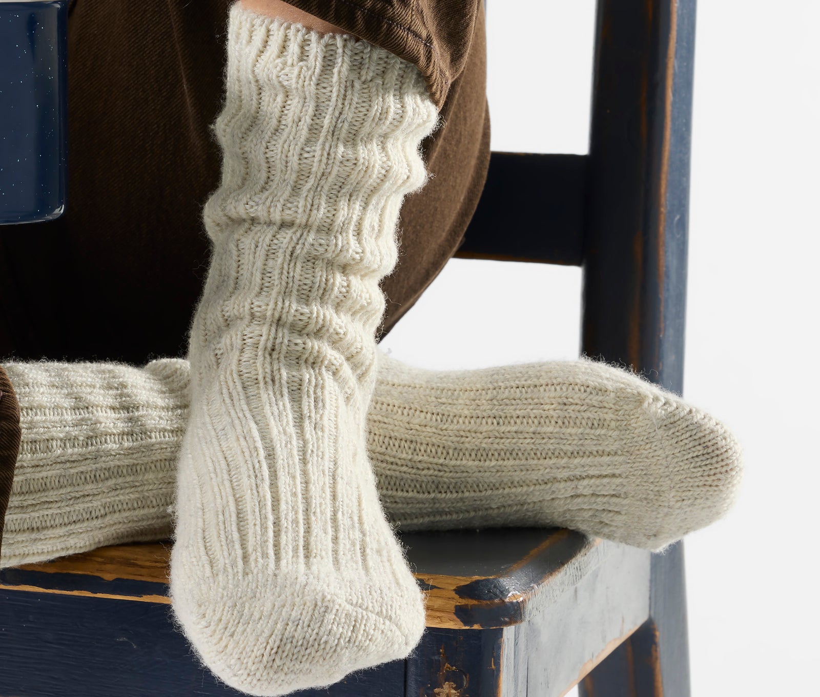 Women's Everyday Cozy Heritage Rib Crew Socks Ash - ver - 2