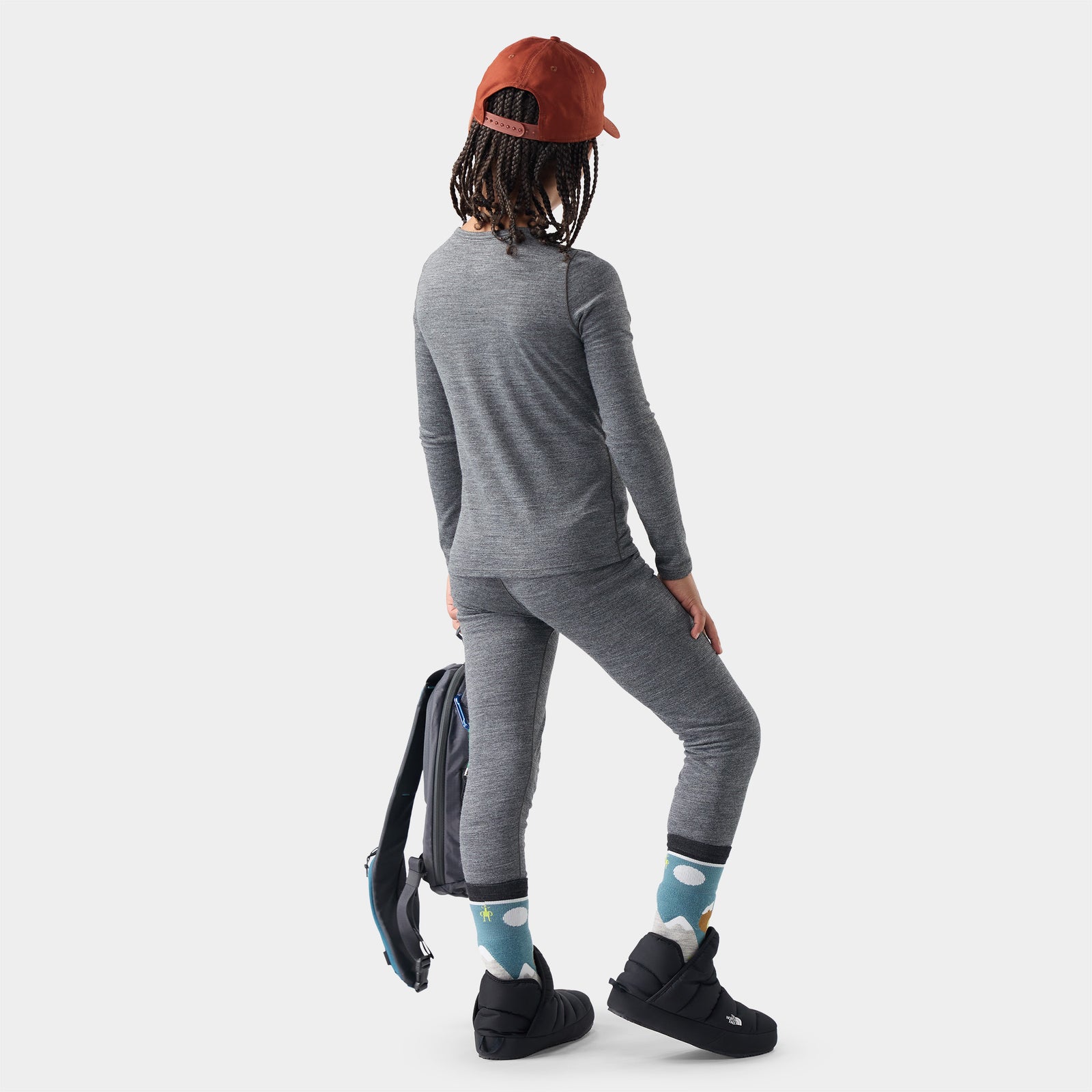 Kids' Classic Blend Base Layer Crew Charcoal Heather - ver - 2