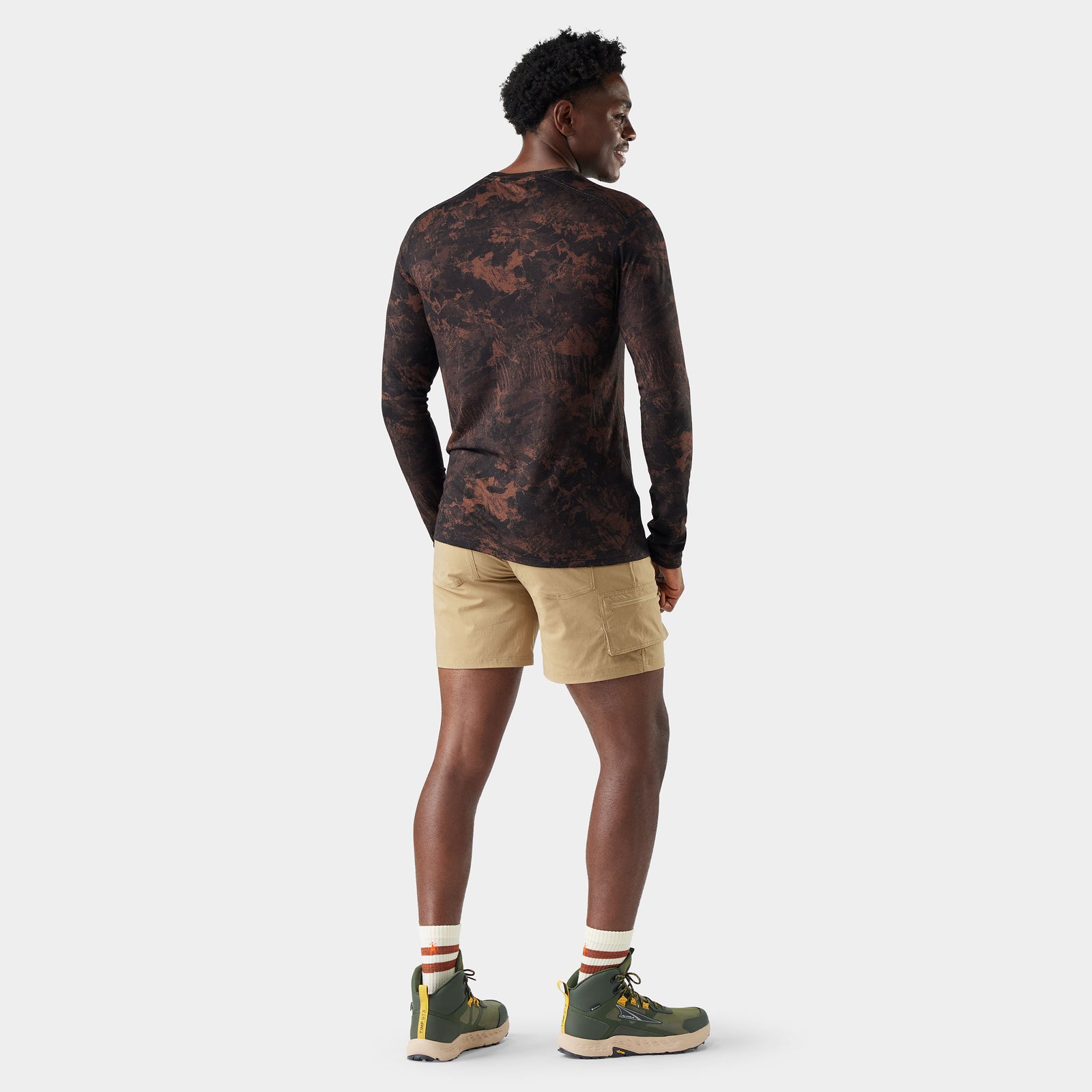 Men's Classic All-Season Merino Base Layer Crew Boxed Sable Brown Mountain - ver - 2